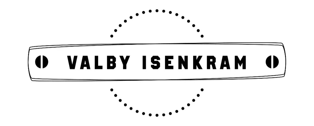 Logo for Valby Isenkram med sort tekst i en hvid ramme omgivet af en prikket cirkel.