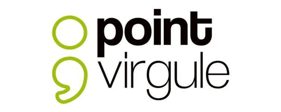 Logo for Point Virgule med et grønt semikolon-symbol og sort tekst.