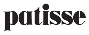 Logo med teksten patisse i sort skrifttype på hvid baggrund