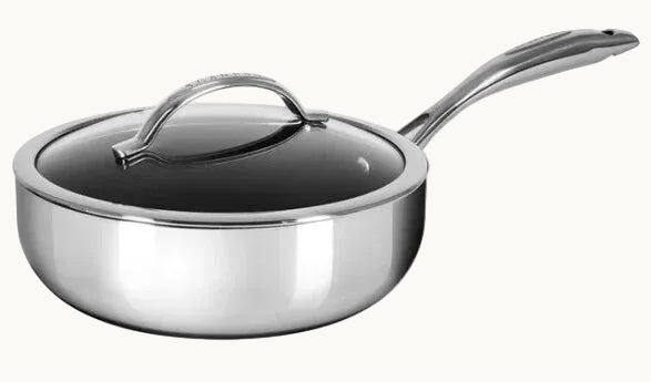 SCANPAN HAPTIQ SAUTEUSE MED LÅG 26 CM 3,7 LITER