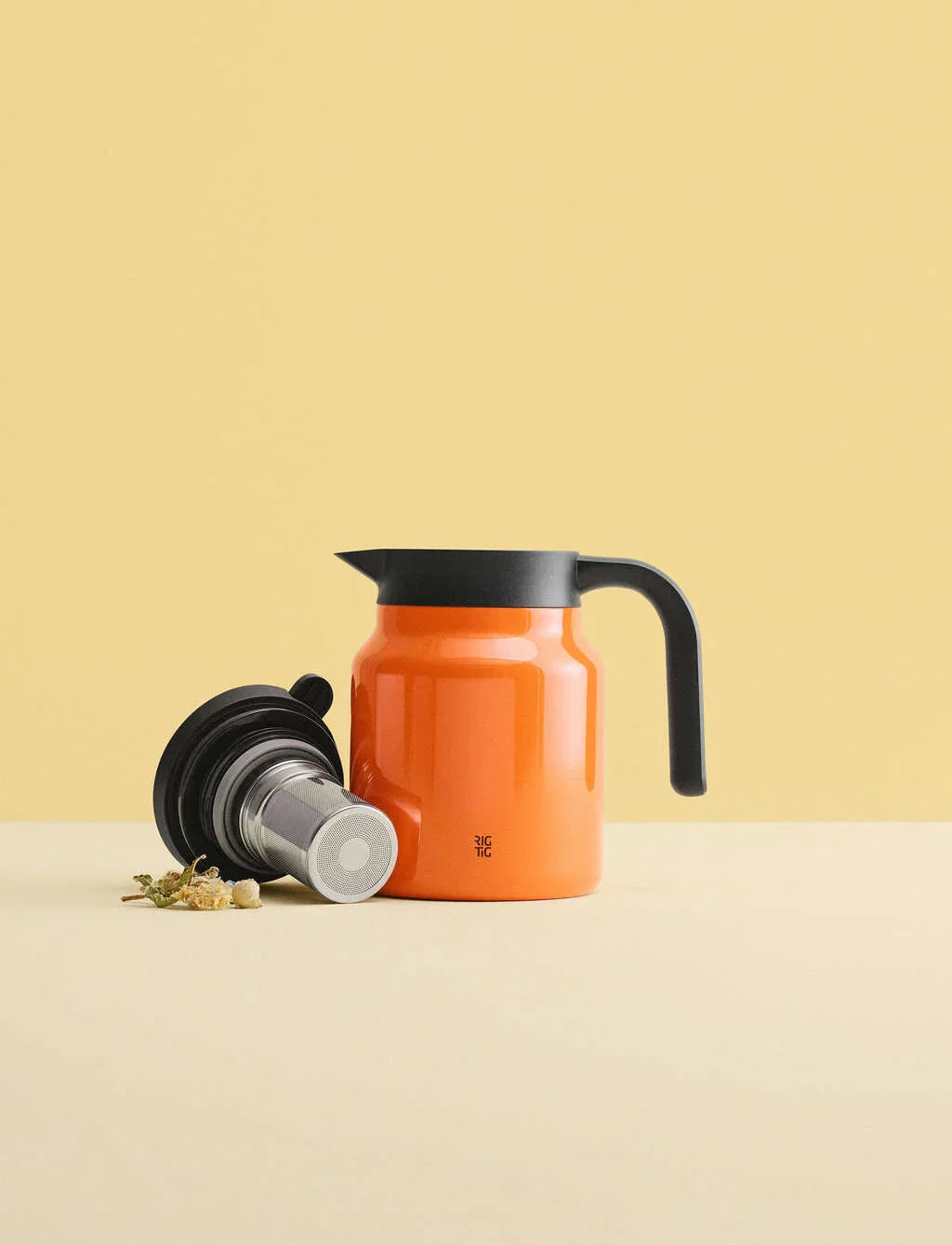 RIGTIG by STELTON TERMOKANDE 0,9 L ORANGE INKL. TEFILTER